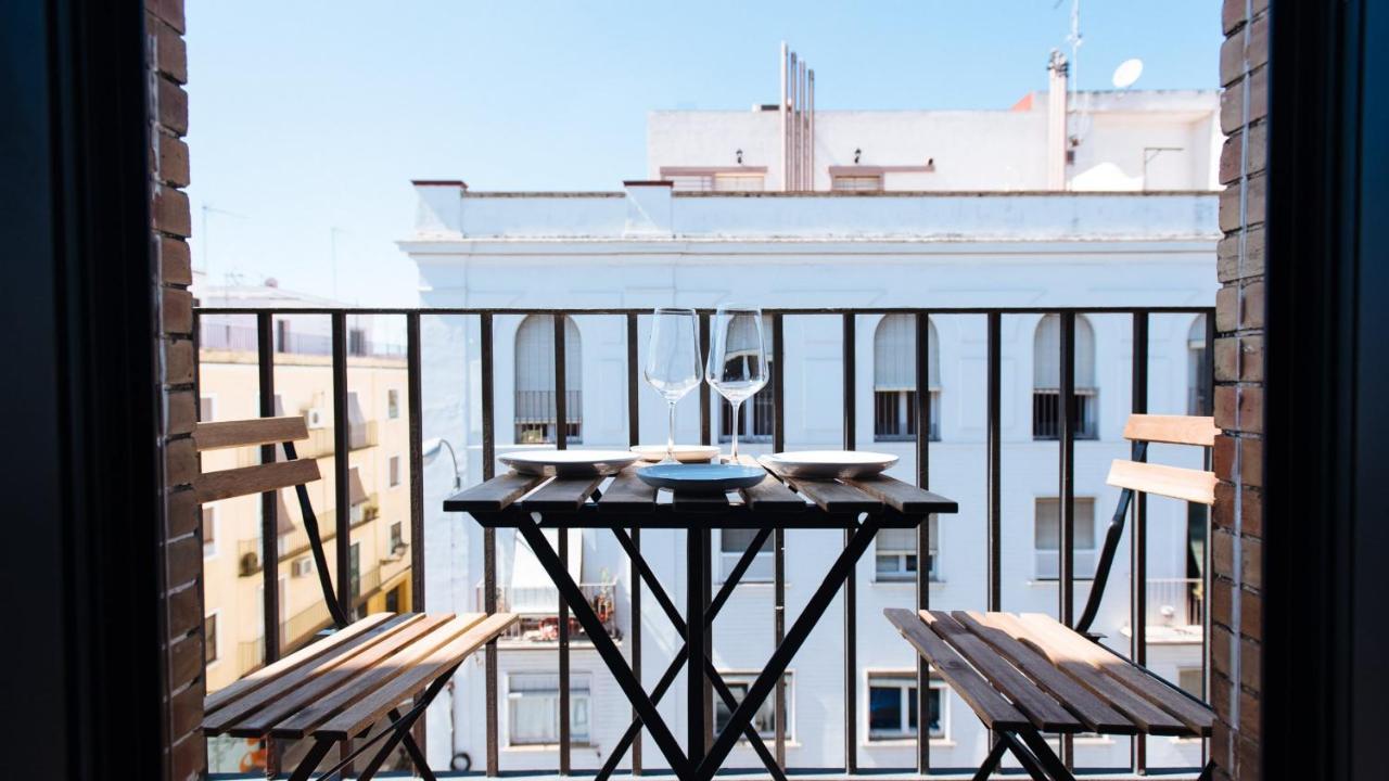 Omm Suites Sevilla Exterior foto